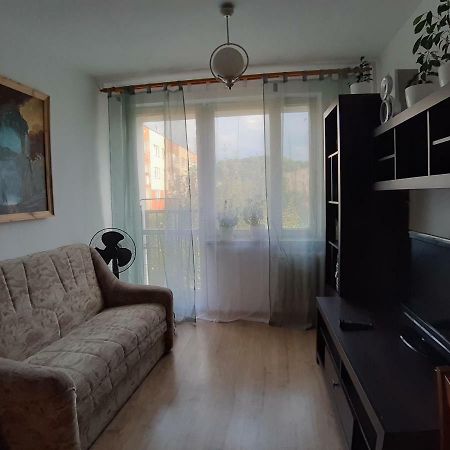 Apartament Beksa Appartamento Sanok Esterno foto